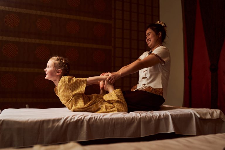Common Mistakes Beginner Massage Therapists Make (And How to Avoid Them)
